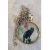 Kette mit Cabochon-Anhänger Schwarze Katze