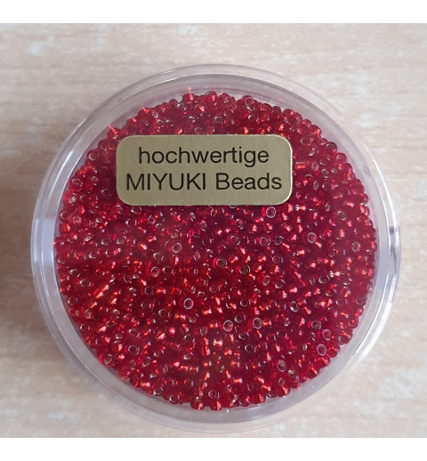 Miyuki Rocailles silverlined dark red