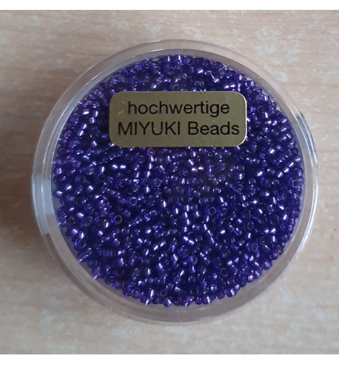 Miyuki Rocailles silverlined purple