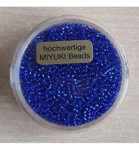 Miyuki Rocailles silverlined blue